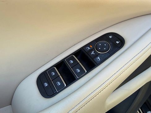 Certified 2023 INFINITI QX60 Luxe w/ Cargo Package AWD/4WD image 10