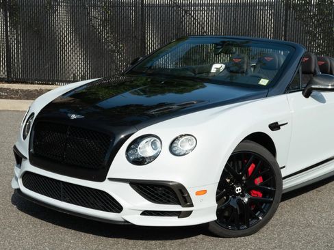 Used 2018 Bentley Continental GT Supersports AWD/4WD image 35