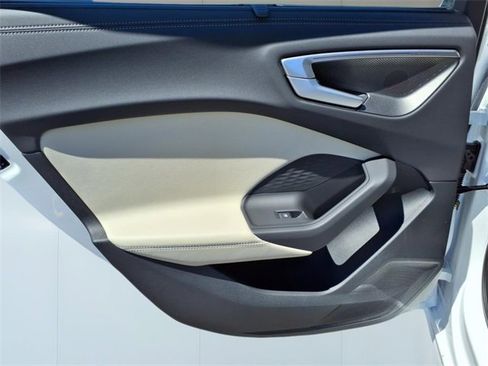 New 2025 Audi A5 2.0T Prestige image 6