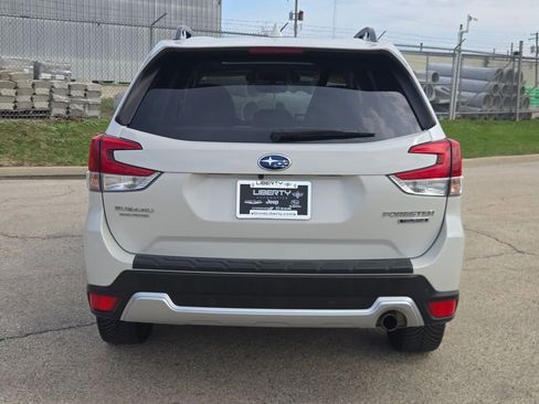 Used 2019 Subaru Forester Touring w/ Popular Package #3 AWD/4WD image 13