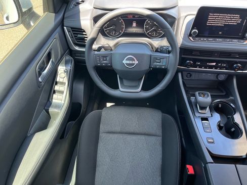 New 2026 Nissan Rogue SV FWD image 13