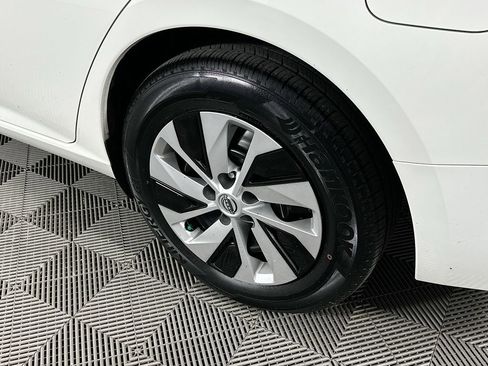 Certified 2025 Nissan Altima 2.5 S FWD image 38