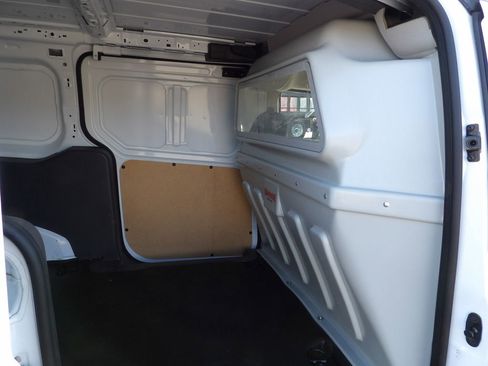 Used 2022 Ford Transit Connect XL image 31