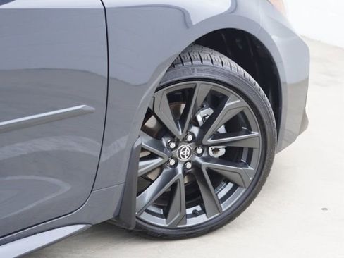 Certified 2025 Toyota Corolla SE FWD image 8