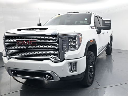 Used 2021 GMC Sierra 2500 Denali w/ Denali Ultimate Package AWD/4WD image 3