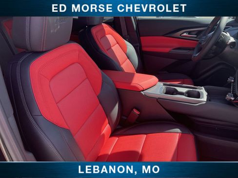 New 2025 Chevrolet Equinox EV RS w/ Convenience Package II image 28