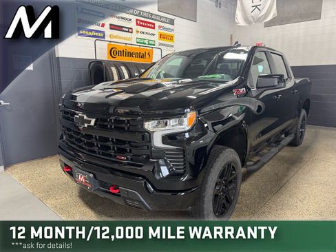 Used 2025 Chevrolet Silverado 1500 LT Trail Boss w/ Convenience Package II AWD/4WD image 1