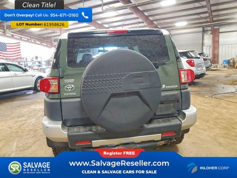 Used 2010 Toyota FJ Cruiser 4WD image 8