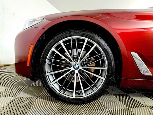 Certified 2023 BMW 530i xDrive w/ Convenience Package image 8