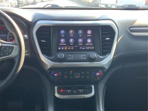 Used 2020 GMC Acadia SLT image 16