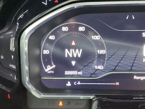 Certified 2024 GMC Sierra 1500 Elevation image 3