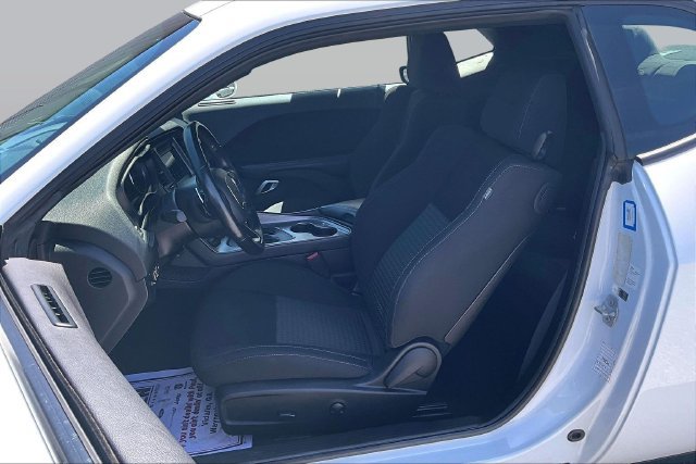 Used 2023 Dodge Challenger R/T RWD image 27