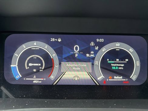 Used 2024 Toyota Tacoma TRD Off-Road image 6