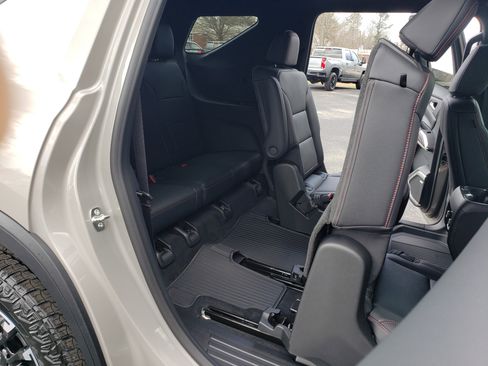 New 2026 Chevrolet Traverse Z71 image 34