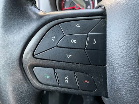 Used 2023 Dodge Charger SXT image 33