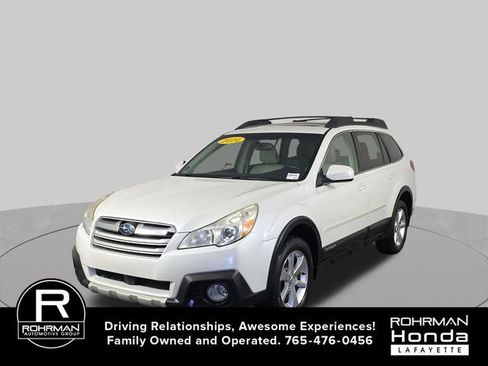 Used 2014 Subaru Outback 2.5i Limited w/ Moonroof Package AWD/4WD image 1