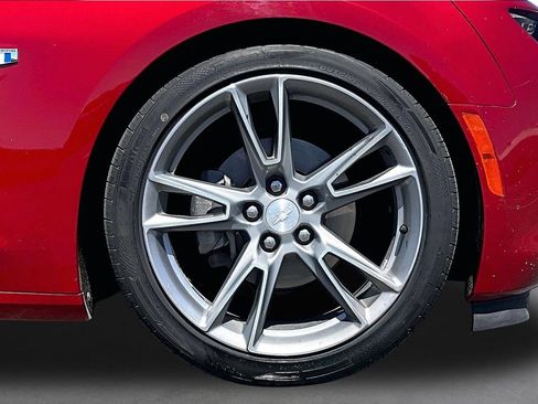 Used 2019 Chevrolet Camaro LT w/ RS Package image 8
