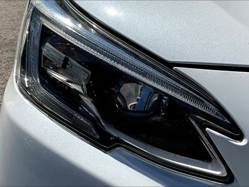 Used 2021 Subaru Outback Limited XT image 27