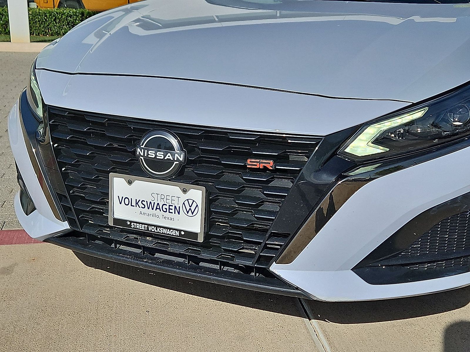 Used 2024 Nissan Altima 2.5 SR FWD image 10