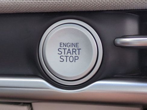 New 2026 Hyundai Tucson Limited image 38