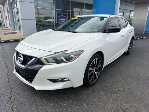 Used 2018 Nissan Maxima 3.5 S image 2