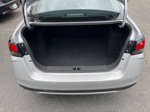 Used 2025 Nissan Versa SV FWD image 29