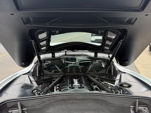 Used 2024 Chevrolet Corvette Z06 image 32