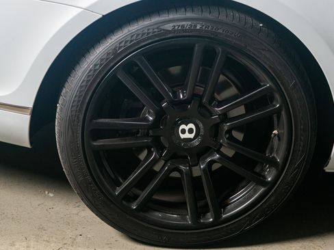 Used 2010 Bentley Continental GT image 18