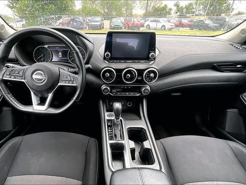 Used 2025 Nissan Sentra SV w/ All-Weather Package FWD image 18
