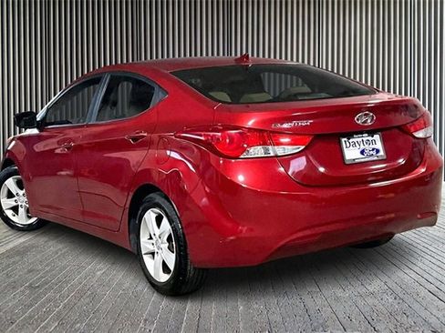 Used 2011 Hyundai Elantra GLS w/ Navigation Pkg 4 image 12