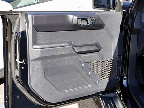 Used 2025 Ford Bronco Outer Banks image 22