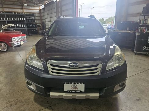 Used 2010 Subaru Outback 2.5i Limited w/ Protection Package 1A AWD/4WD image 11