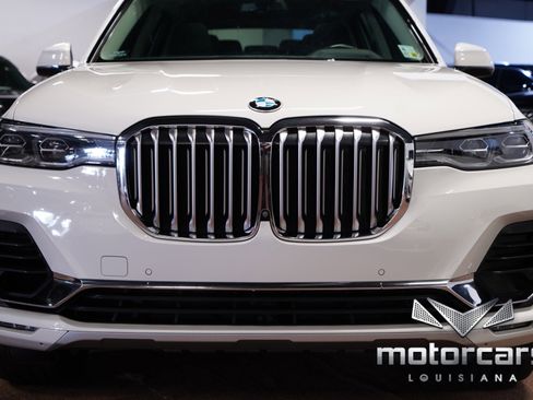 Used 2019 BMW X7 xDrive40i w/ Cold Weather Package AWD/4WD image 10