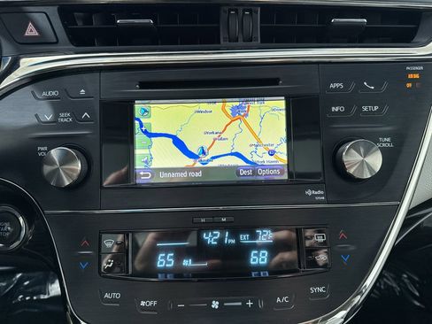 Used 2014 Toyota Avalon XLE Premium FWD image 12