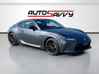 Used 2025 Toyota GR86 Premium w/ ALL Weather Mat Package (TMS)