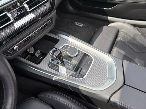 Used 2022 BMW Z4 M40i w/ Premium Package RWD image 8