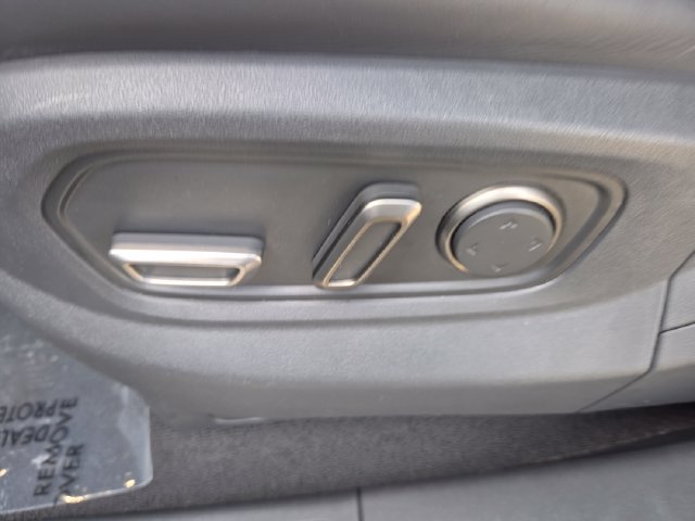 Used 2024 Rivian R1S Adventure Dual AWD/4WD image 30