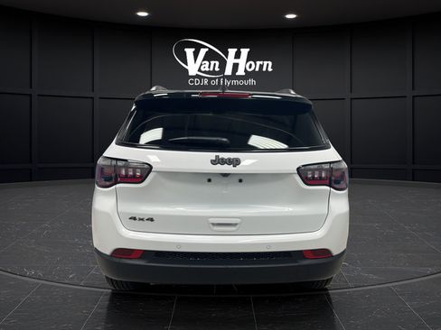 New 2026 Jeep Compass Limited w/ Sun, Sound & Navigation Group AWD/4WD image 4