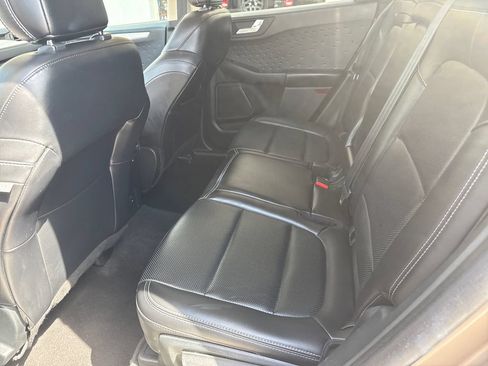 Used 2020 Ford Escape SEL AWD/4WD image 25