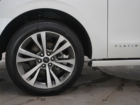 Used 2021 Ford Expedition Platinum image 33