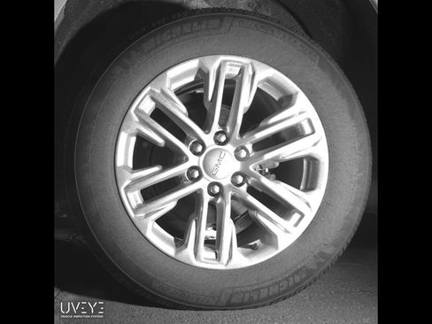 Used 2022 GMC Yukon SLT w/ SLT Premium Package image 17