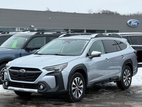 Used 2024 Subaru Outback Touring image 29