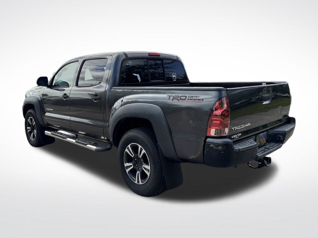 Used 2015 Toyota Tacoma PreRunner w/ Convenience Package RWD image 6