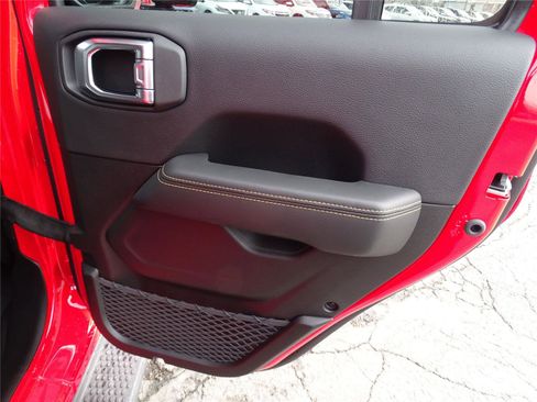 New 2025 Jeep Wrangler Sahara w/ Technology Group image 9