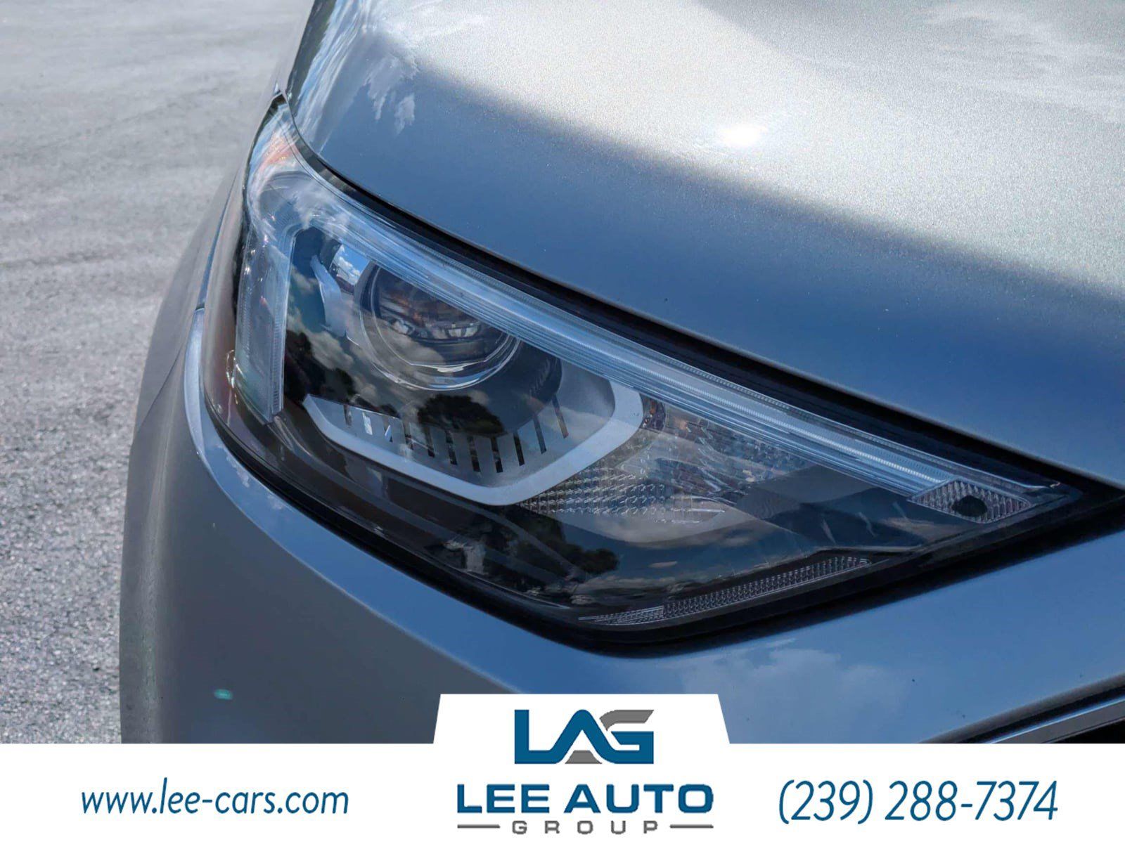 Used 2020 Ford Edge SEL w/ Convenience Package FWD image 9