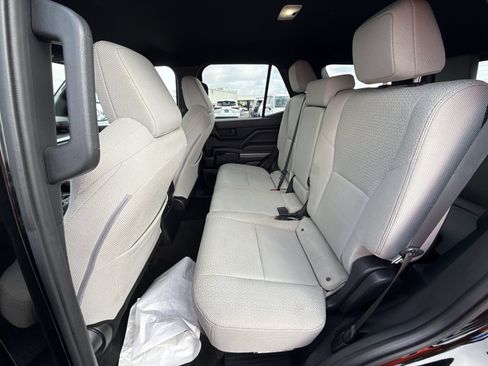Certified 2025 Toyota 4Runner SR5 AWD/4WD image 24