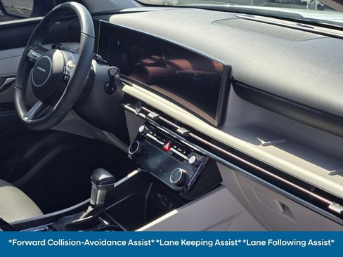 Certified 2025 Hyundai Tucson SEL AWD/4WD image 11