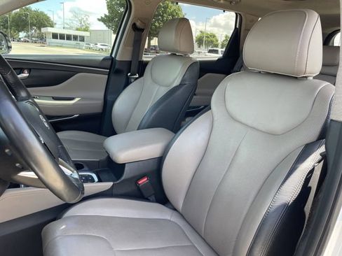 Used 2020 Hyundai Santa Fe Limited FWD image 14
