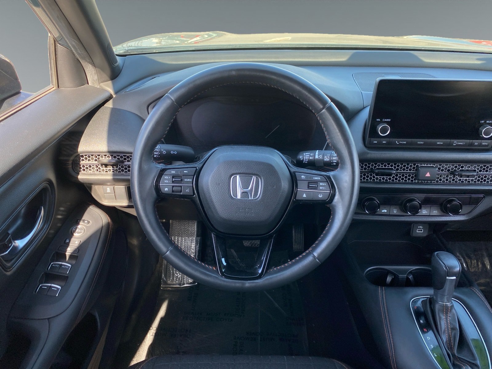 Used 2024 Honda HR-V Sport image 12