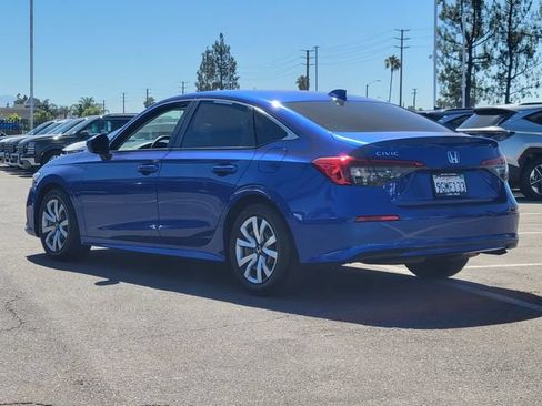 Used 2023 Honda Civic LX image 3